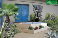 Ogród na balkonie  ws stylu śródziemnomorskim
